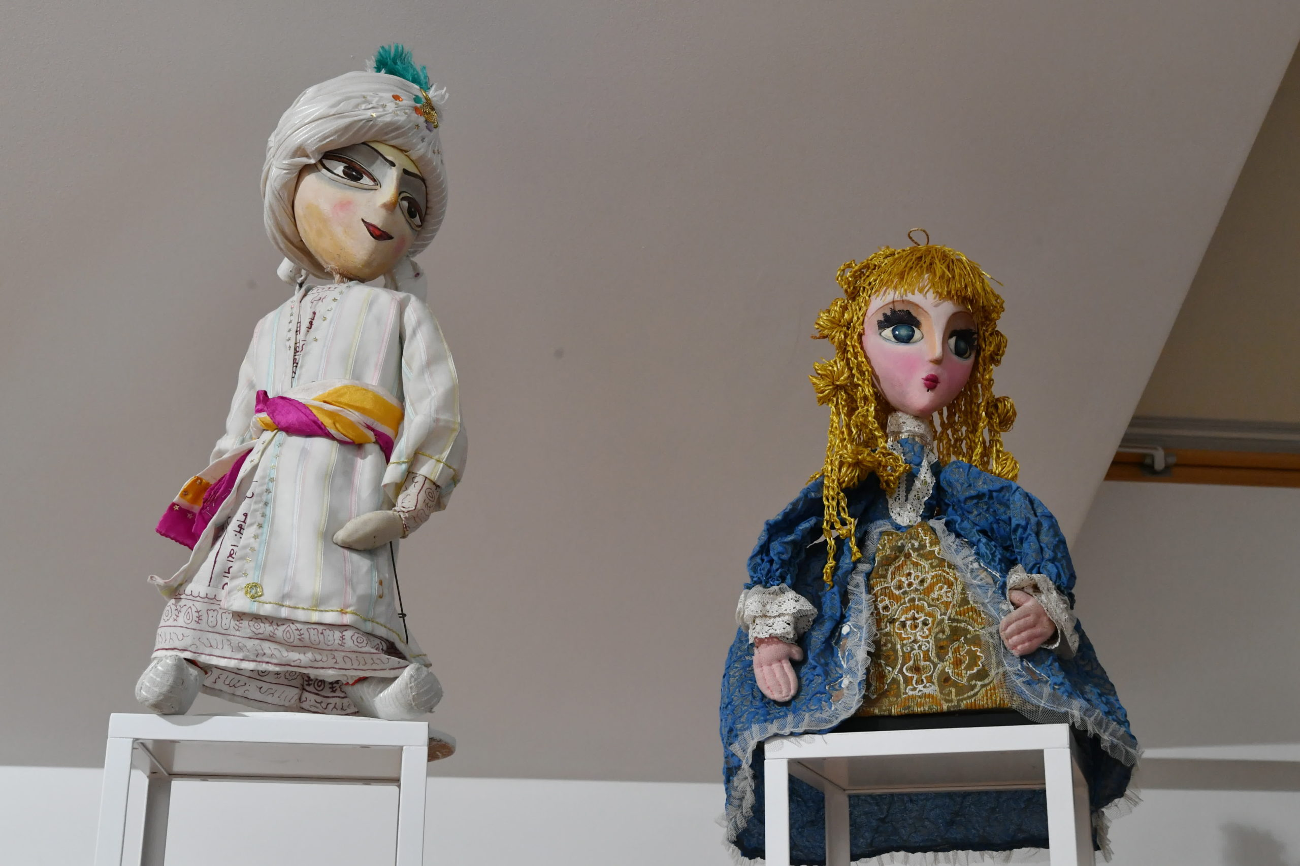 «Куклы часто похожи на кого-то из близких». Интервью NM с художником Театра кукол «Licurici» Галиной Кантор-Молотов