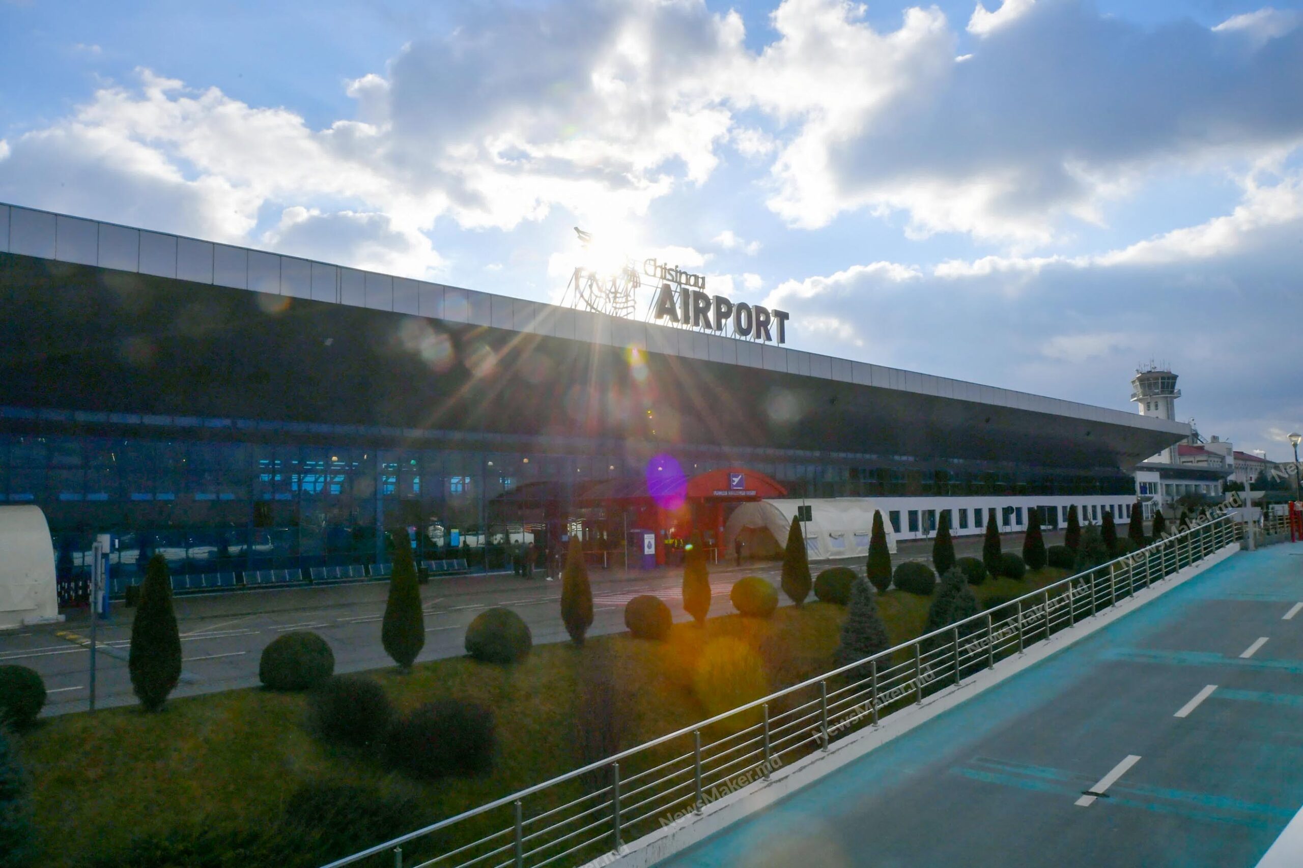 NM Espresso: Отдадут ли аэропорт в концессию, кого дискриминируют в Молдове и что Алайба советует патентообладателям