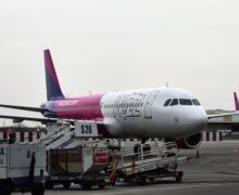 Wizz Air își suspendă toate zborurile dinspre și către Moldova: „Decizia vine ca urmare a riscului ridicat din spațiul aerian al țării”