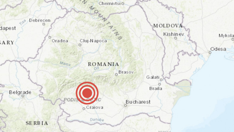 (ФОТО, ВИДЕО) В Румынии произошло землетрясение магнитудой 5,7. За ним последовали еще несколько толчков