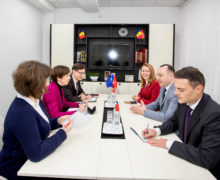 «Ситуация в Молдове стремительно деградирует». ПСРМ пожаловалась послам Германии и Франции