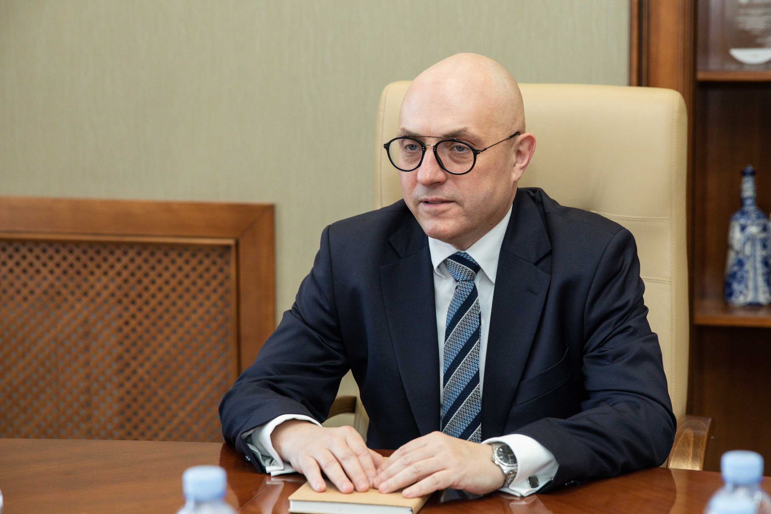 (FOTO) Moldova își va aprofunda relațiile cu Polonia în domeniul comercial-economic. Recean a avut o întrevedere cu ambasadorul Tomasz Michał Kobzdej