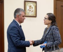 (FOTO) Șefa Misinii OSCE în Moldova, întrevedere cu Vadim Krasnoselski: A apreciat eforturile „liderului” transnistrean de a menține pacea în regiune