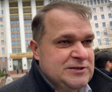 Депутат рассказал в соцсетях фейковую историю о гражданине Молдовы с российским паспортом, которого не впустили в страну