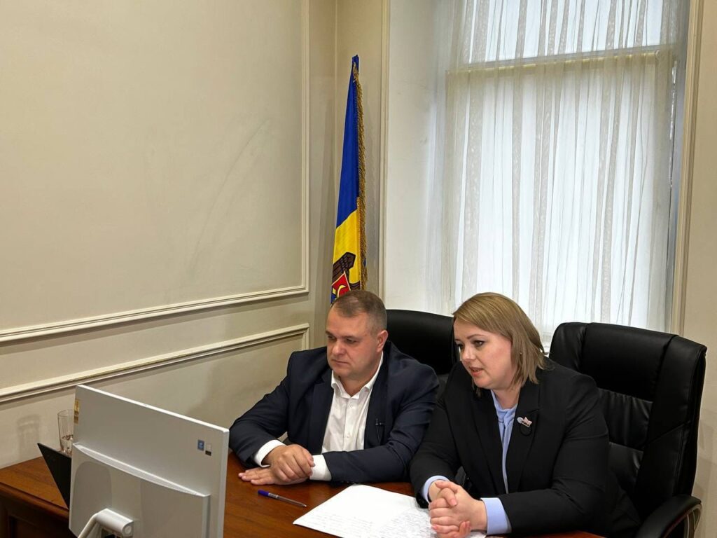 Экс-социалисты Лозован и Нестеровский провели встречу с депутатом Госдумы России Слуцким