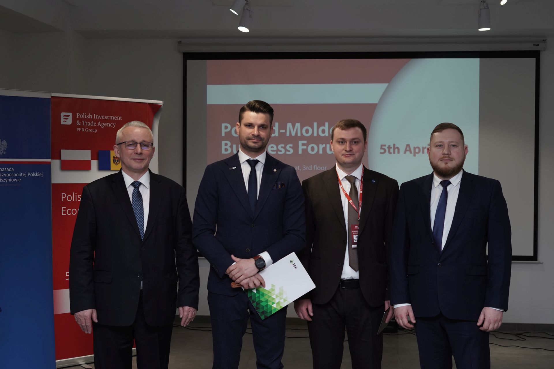 (FOTO) Energocom a semnat un memorandum de cooperare cu bursa de mărfuri din Polonia