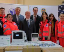 ВОЗ и США передали молдавским больницам партию оборудования на $392 тыс.