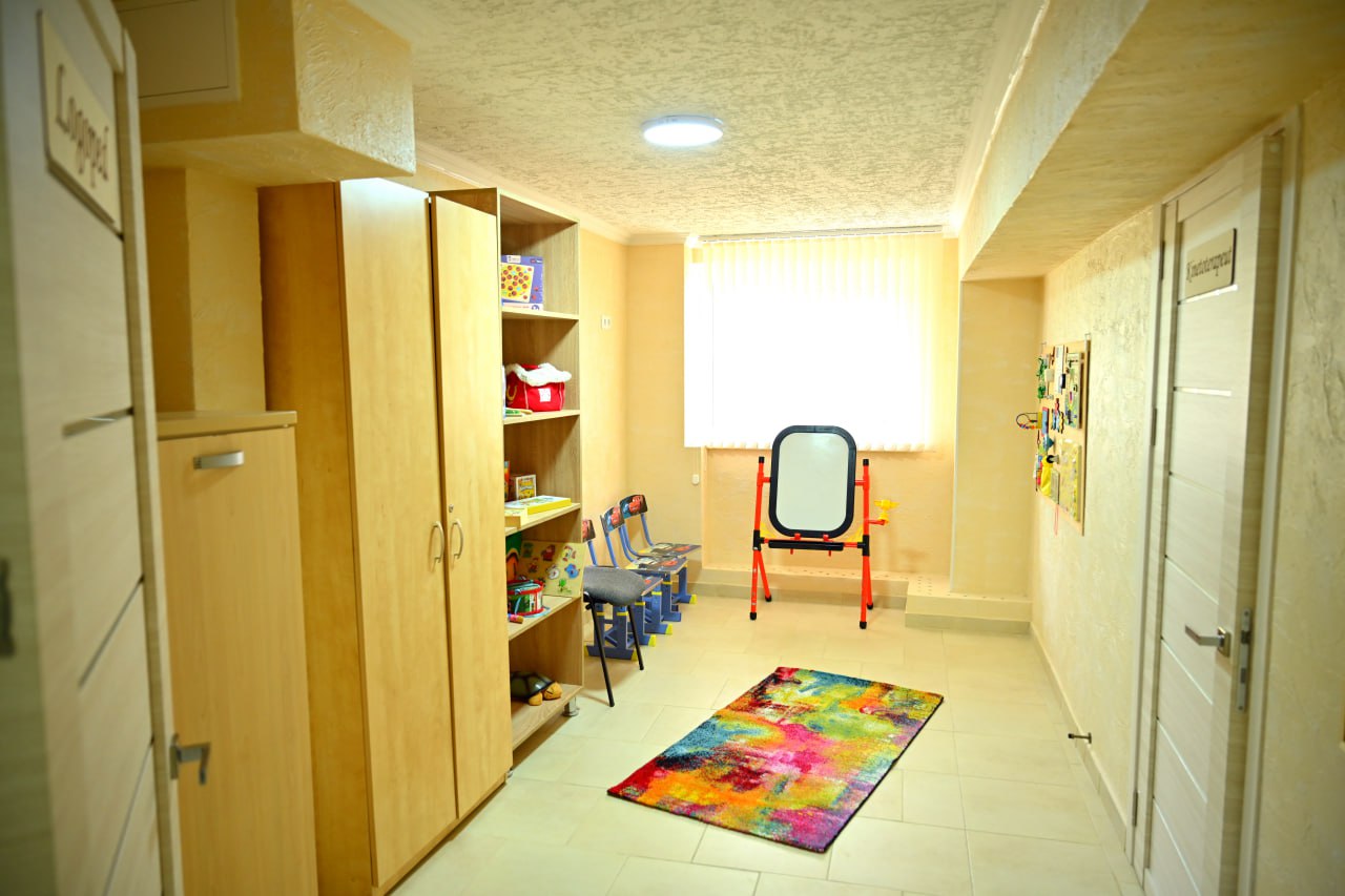 (ФОТО) В Кишиневе открыли центр для детей с редкими заболеваниями