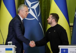 Stoltenberg îndeamnă țările NATO să permită Ucrainei să lovească Rusia cu armele pe care i le-au furnizat