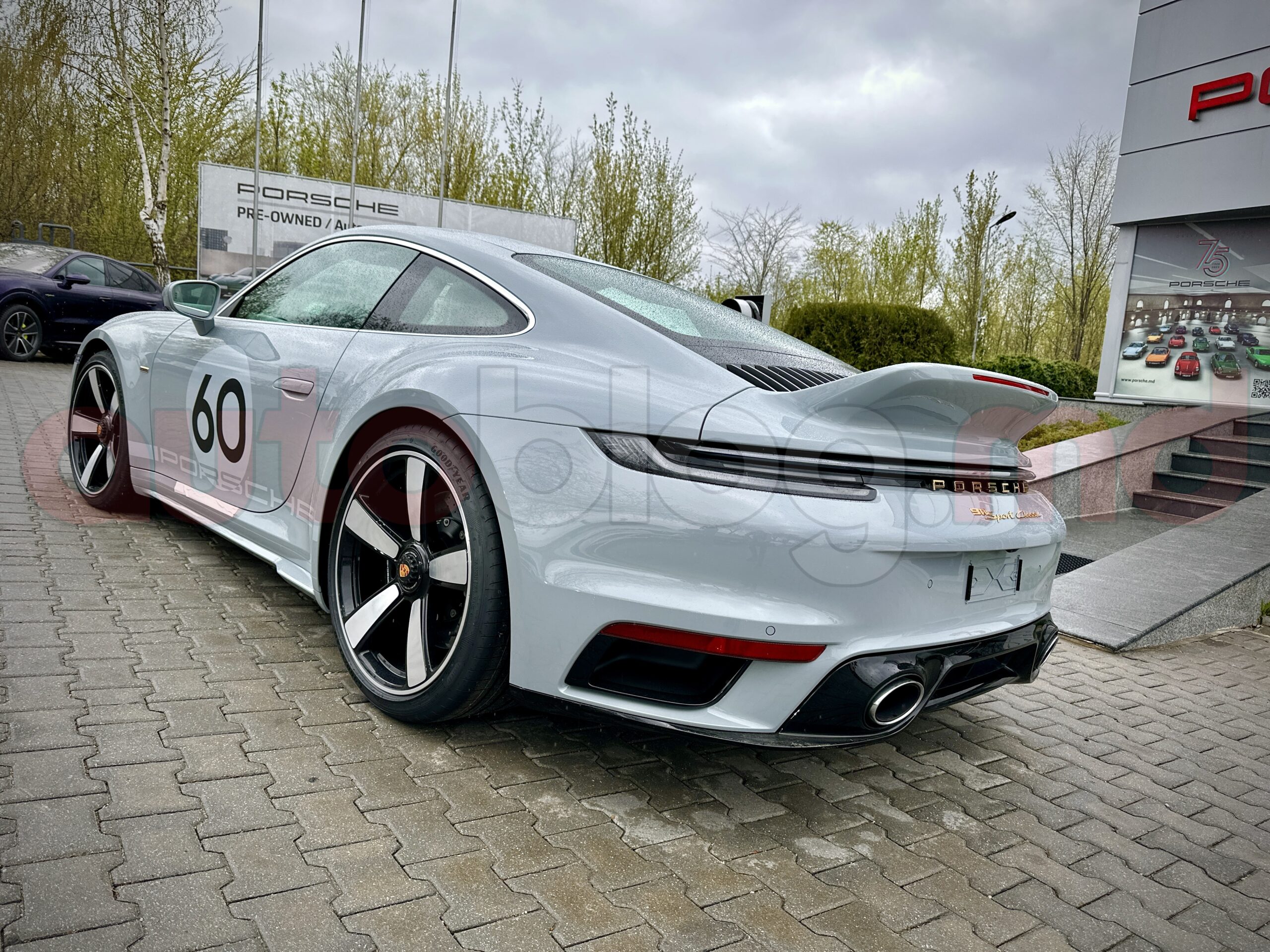 ФОТО, ВИДЕО) В Молдову привезли редкий автомобиль Porsche. Его можно купить  за €270 тыс. - NewsMaker