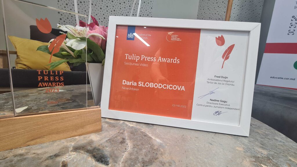 (FOTO) Corespondenta NM Daria Slobodcicova, premiată la concursul Tulip Press Awards