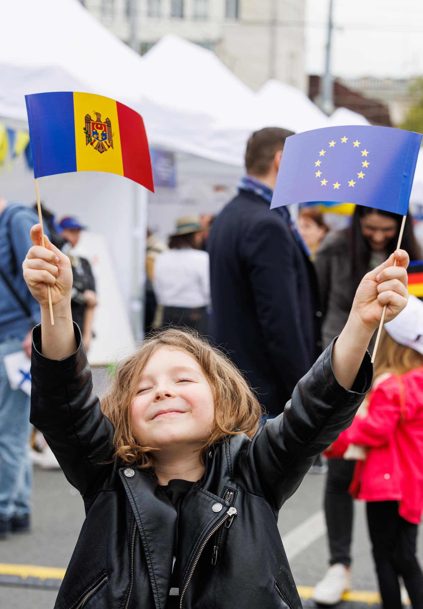 (ФОТО) Как в Кишиневе отметили День Европы