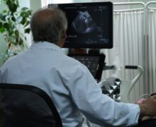 FOTO Donație de peste $370 mii pentru Institutul Oncologic: instituția a primit un aparat performant și preparate