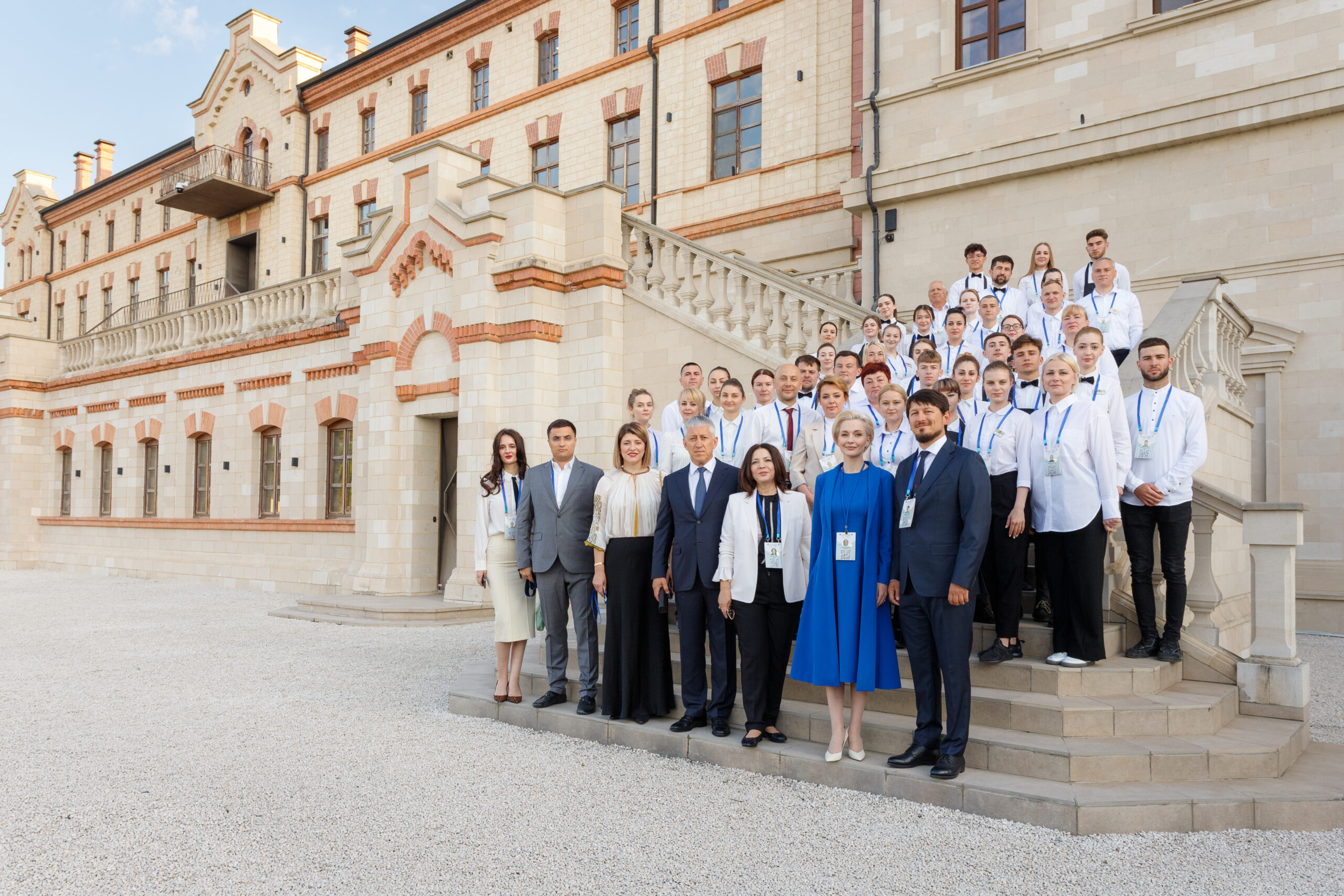 Președinta Republicii Moldova, Maia Sandu, a oferit o mențiune specială echipei Castel Mimi pentru organizarea impecabilă a Summit-ului Comunității Politice Europene