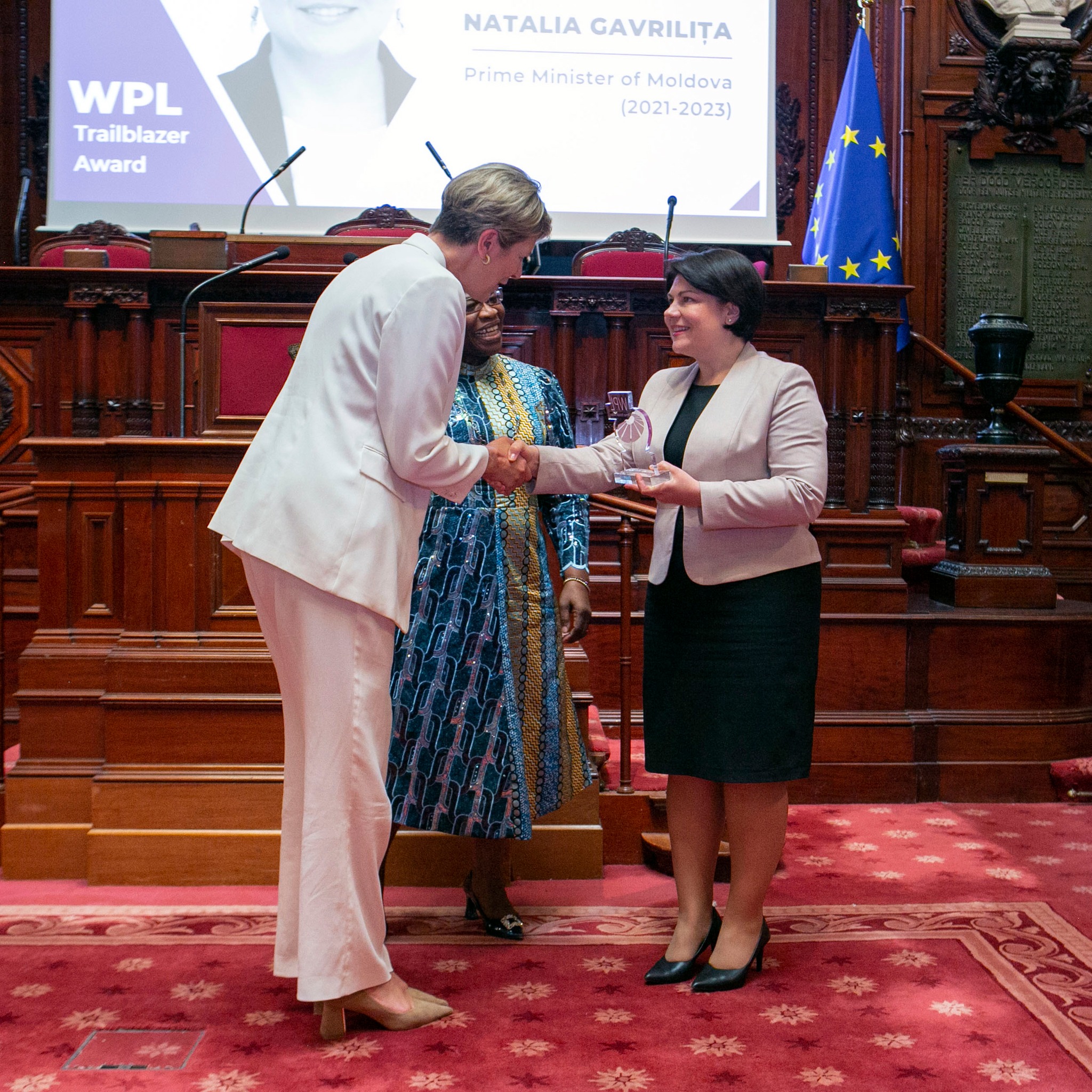 (ФОТО) Гаврилица получила премию Women Political Leaders