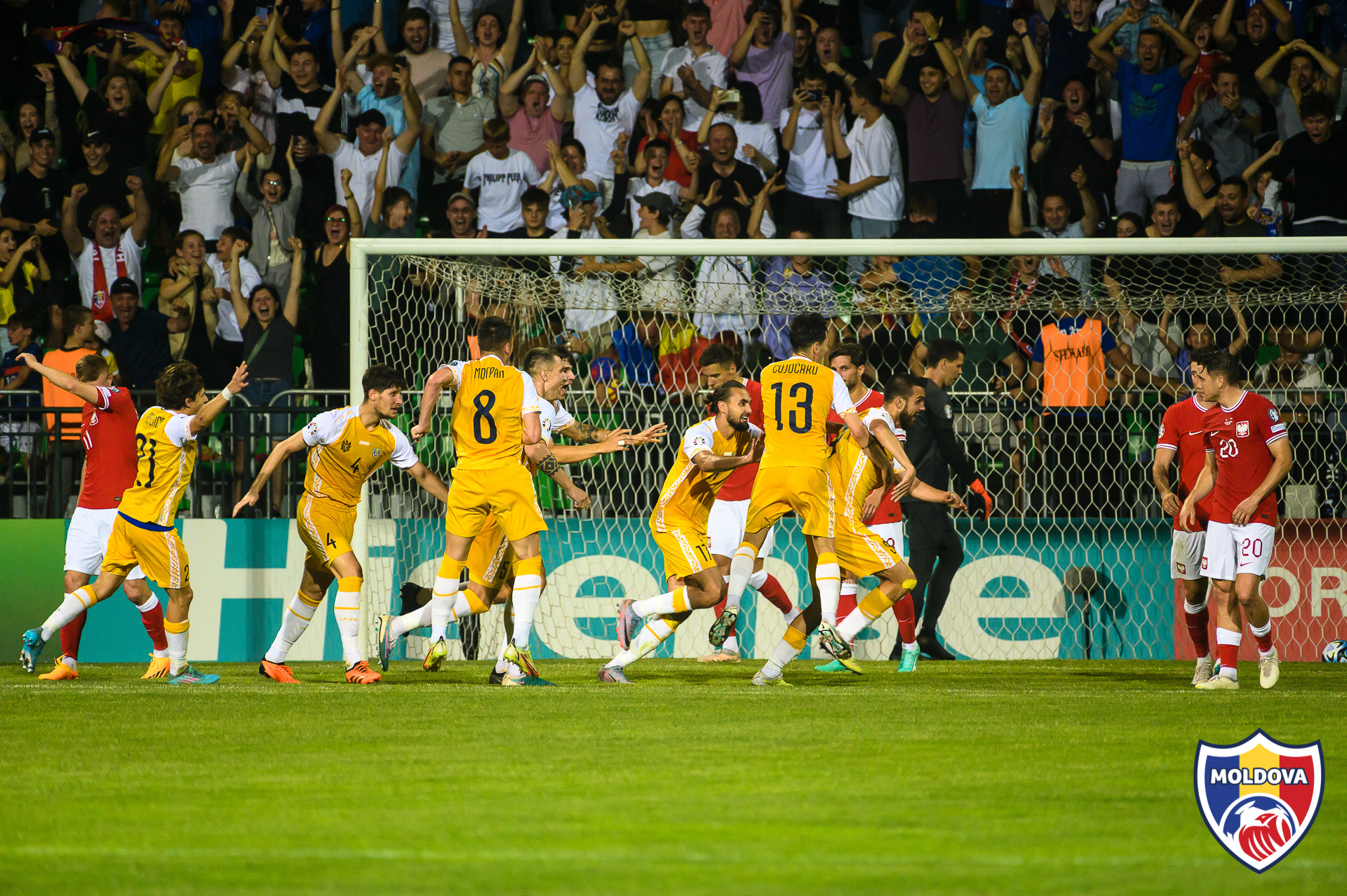 (FOTO) Victorie istorică. Naționala Moldovei la fotbal a învins Polonia cu scor 3-2