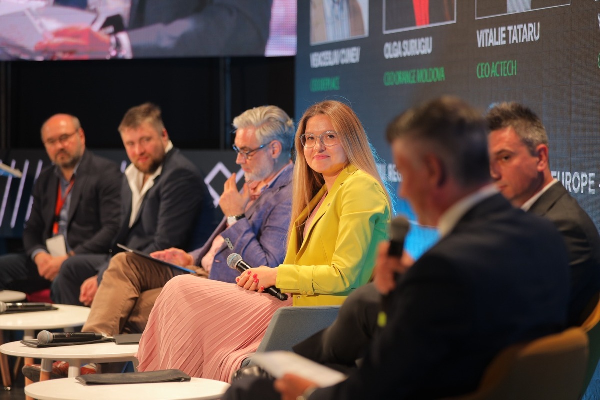 Moldova Digital Summit: Inteligența Artificială – Ce spune ChatGPT despre Moldova Digitală și cum să îl atragem pe Elon Musk în țara noastră?