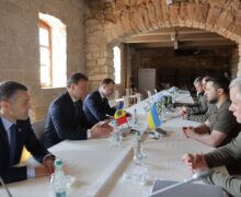 «Молдова и Украина — не просто соседи». Речан встретился с Зеленским на полях саммита ЕПС
