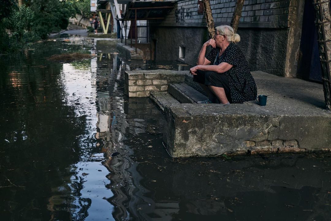 (ФОТО) Херсон частично затоплен. Как выглядит город после разрушения Каховской ГЭС