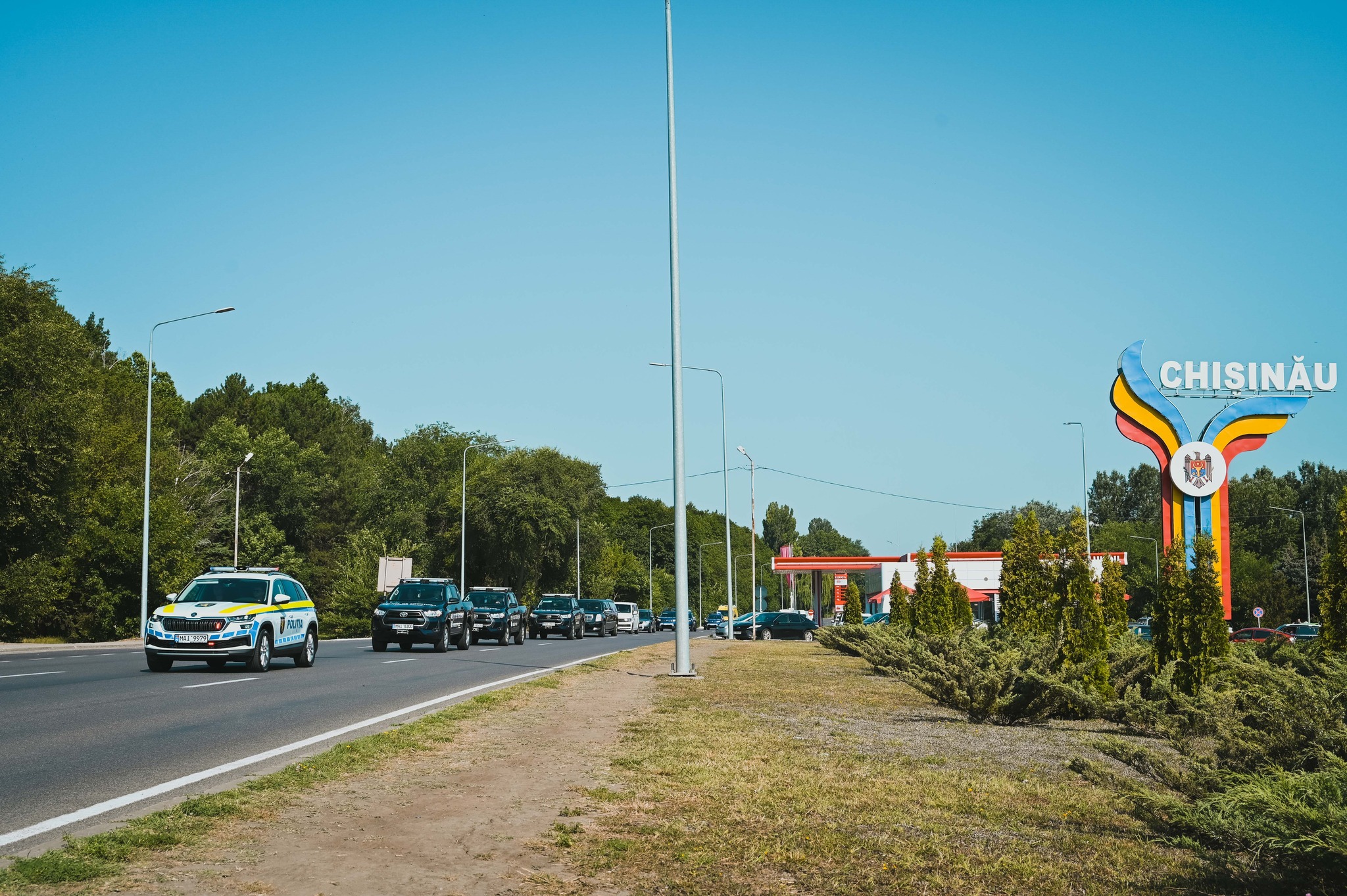 Polițistul Serghei Muntean, condus pe ultimul drum ca un erou. Imagini de la înmormântare