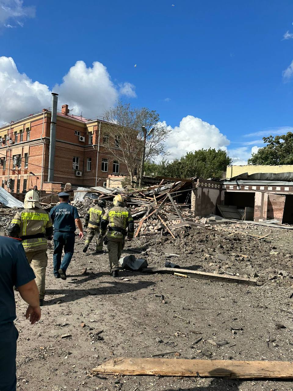 (ФОТО, ВИДЕО) Взрыв в Ростовской области. Пострадали более десяти человек