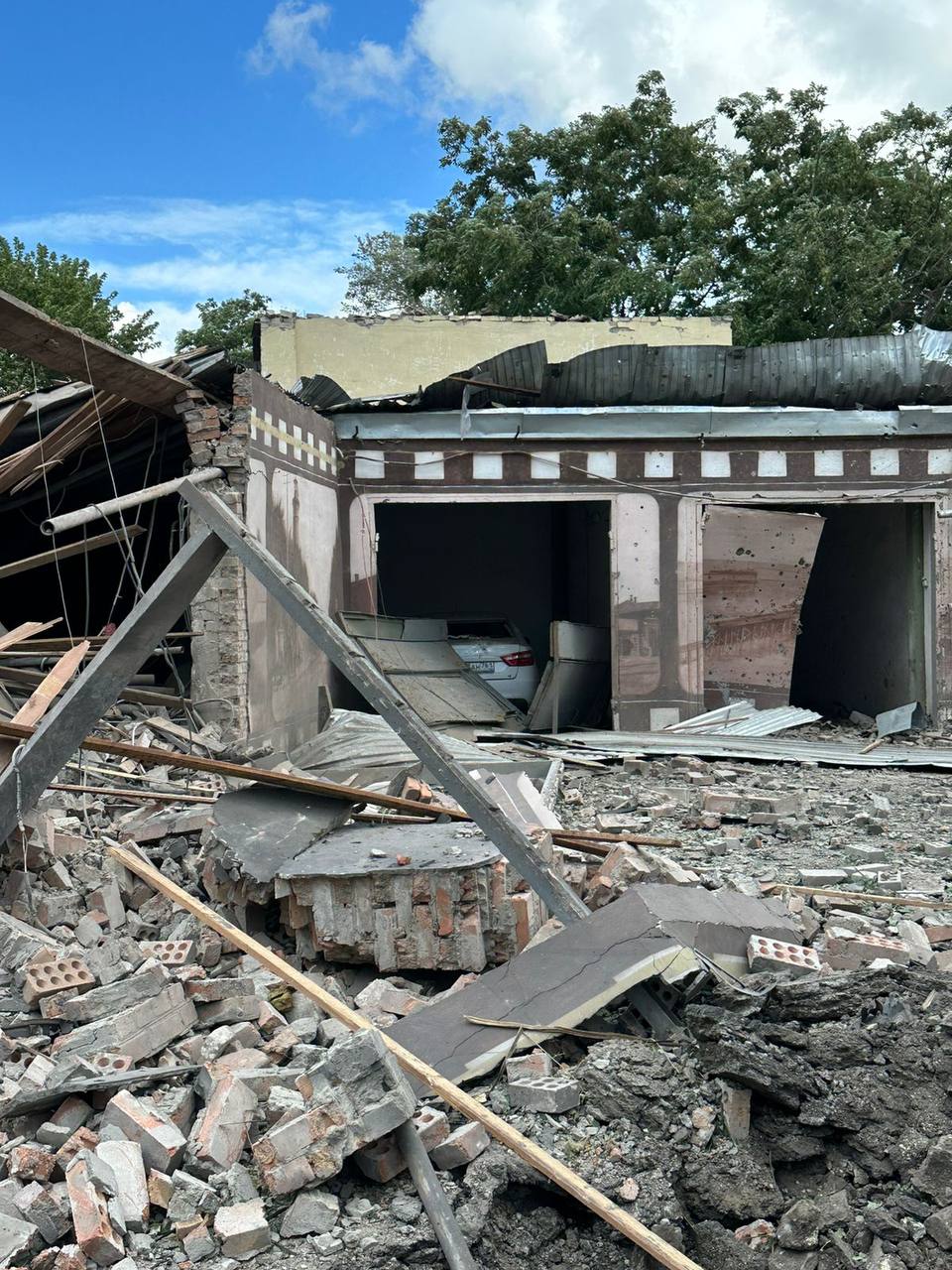 (ФОТО, ВИДЕО) Взрыв в Ростовской области. Пострадали более десяти человек