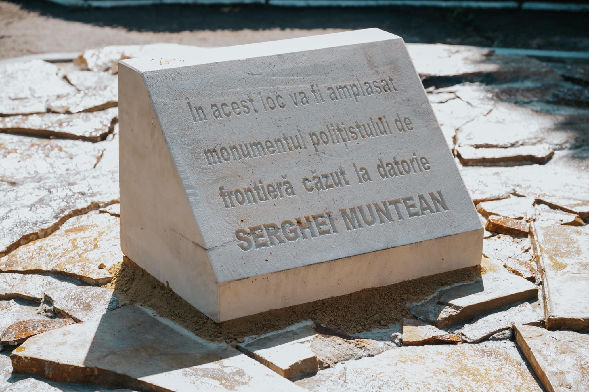 FOTO „Eroii nu mor niciodată”: Poliția de Frontieră va ridica un monument în memoria lui Serghei Muntean, ucis pe Aeroport