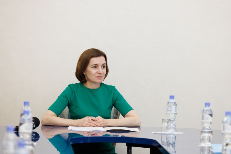 (ФОТО) Майя Санду встретилась с представителями украинской общины. Что они обсудили?