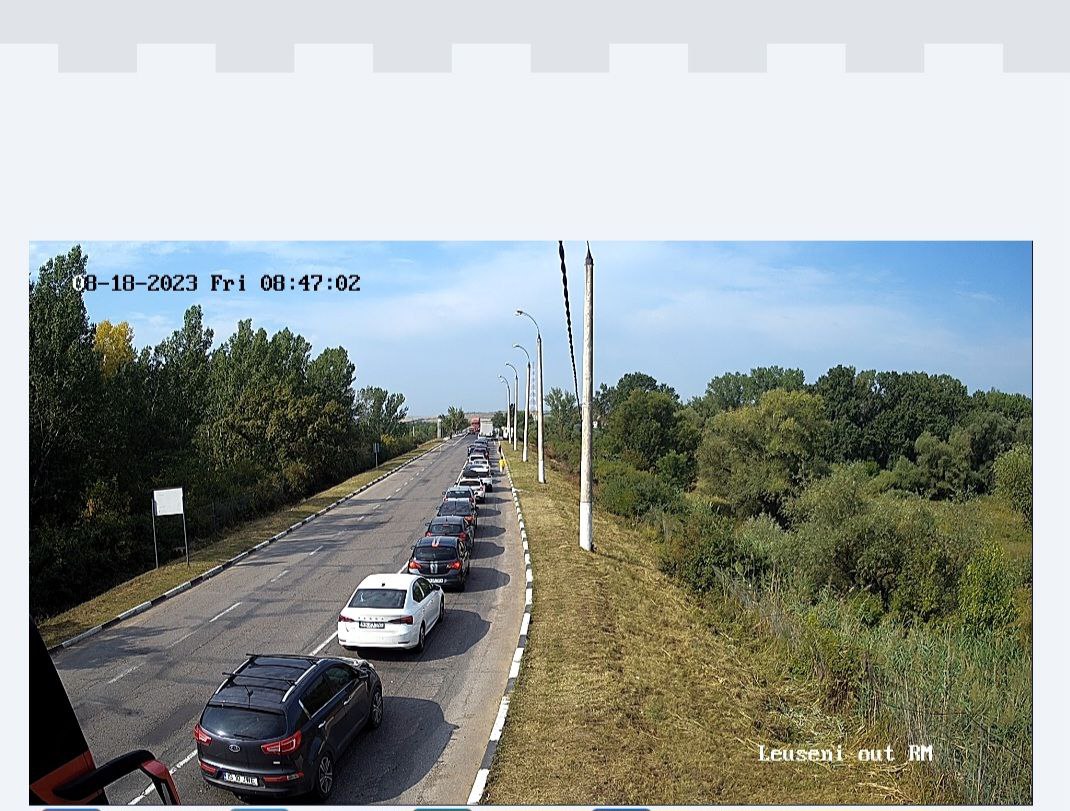 На границе Молдовы и Румынии — огромные очереди машин. Рекомендации пограничников