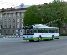 La Bălți se ieftinesc călătoriile cu troleibuzul. Noul tarif, valabil din octombrie