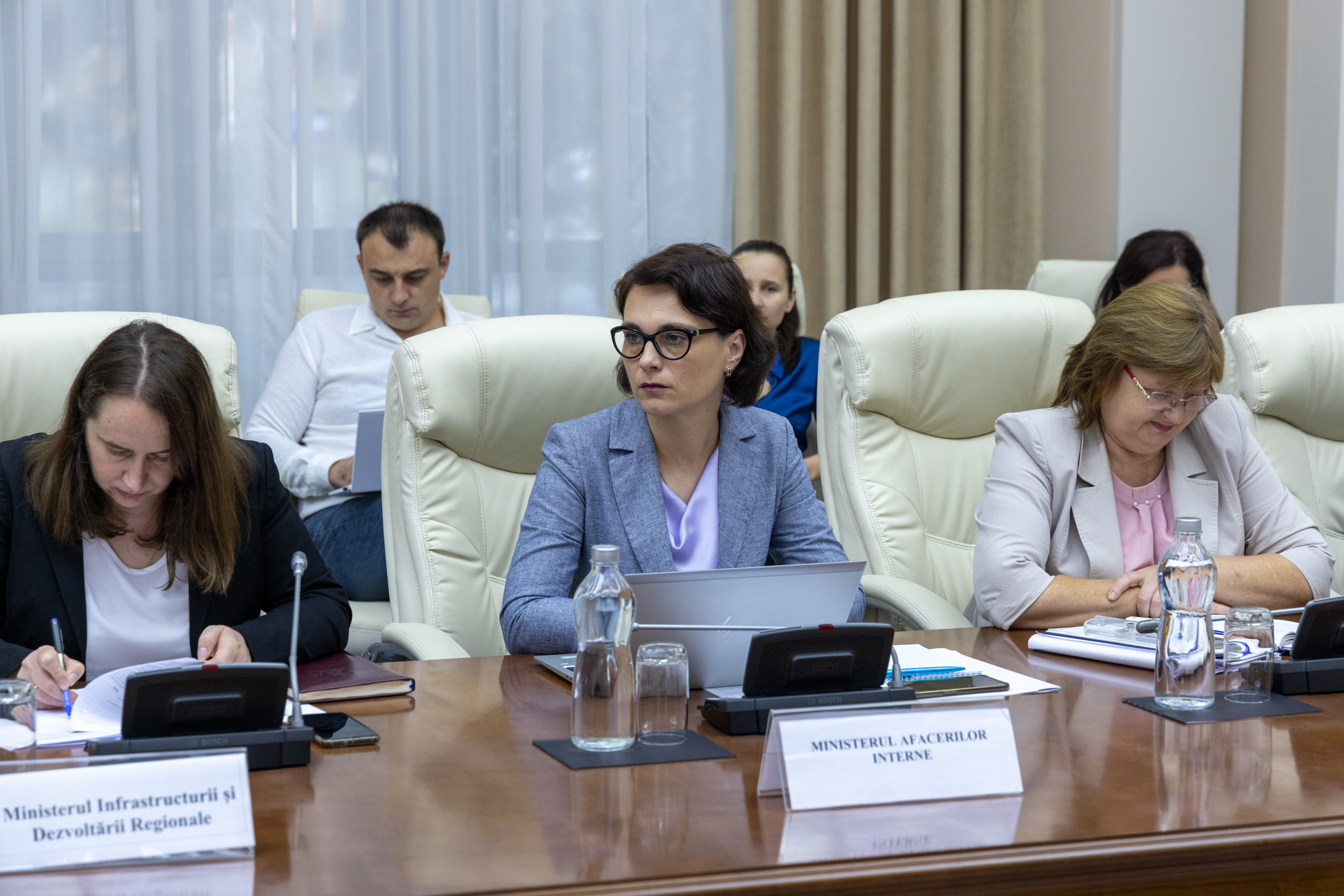 Situația drepturilor omului în Transnistria, discutată la Guvern. Recean: E necesar să ajungem la o schimbare culturală în societate