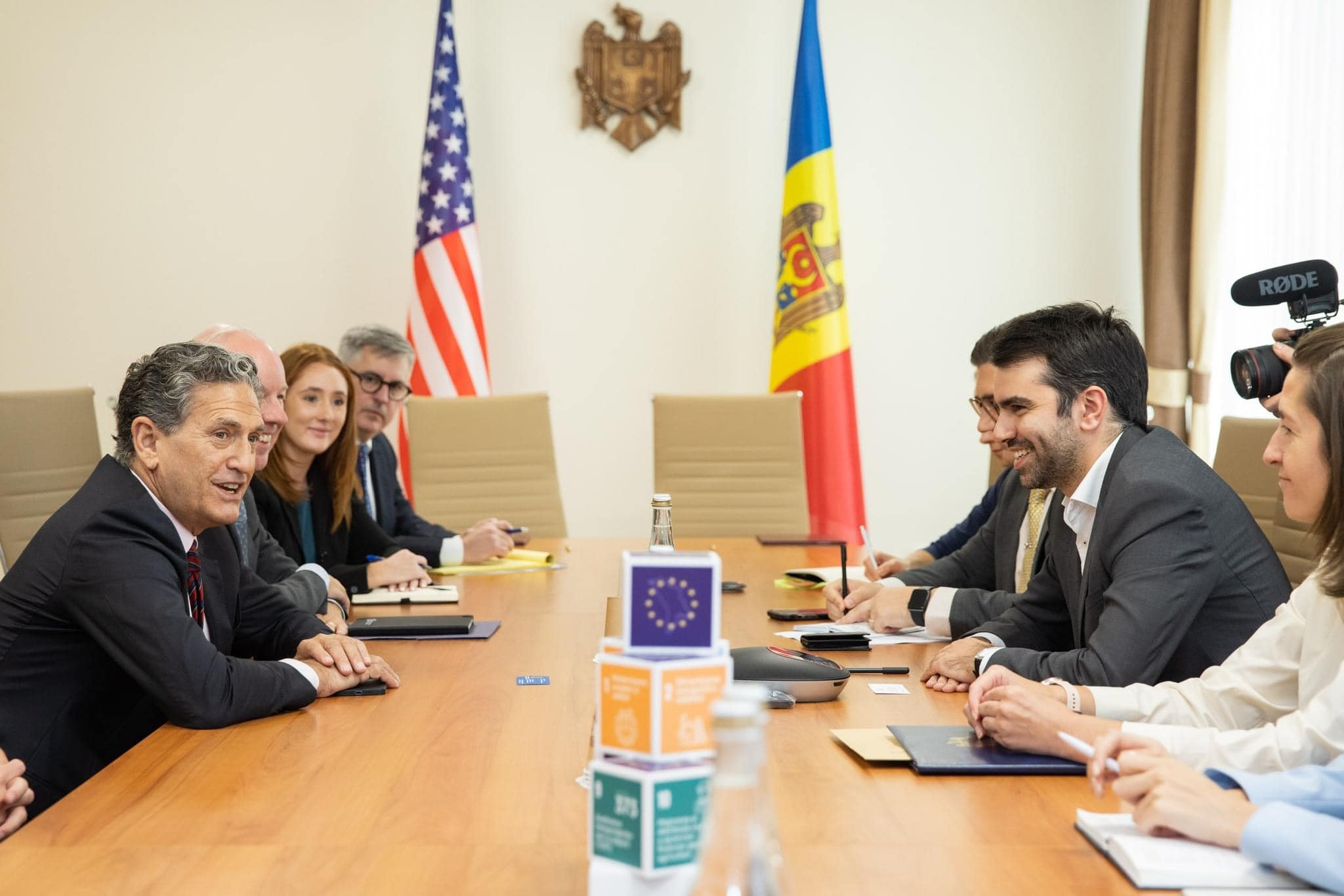 (ФОТО) Молдова и США будут вместе бороться с «зарубежной информационной манипуляцией»