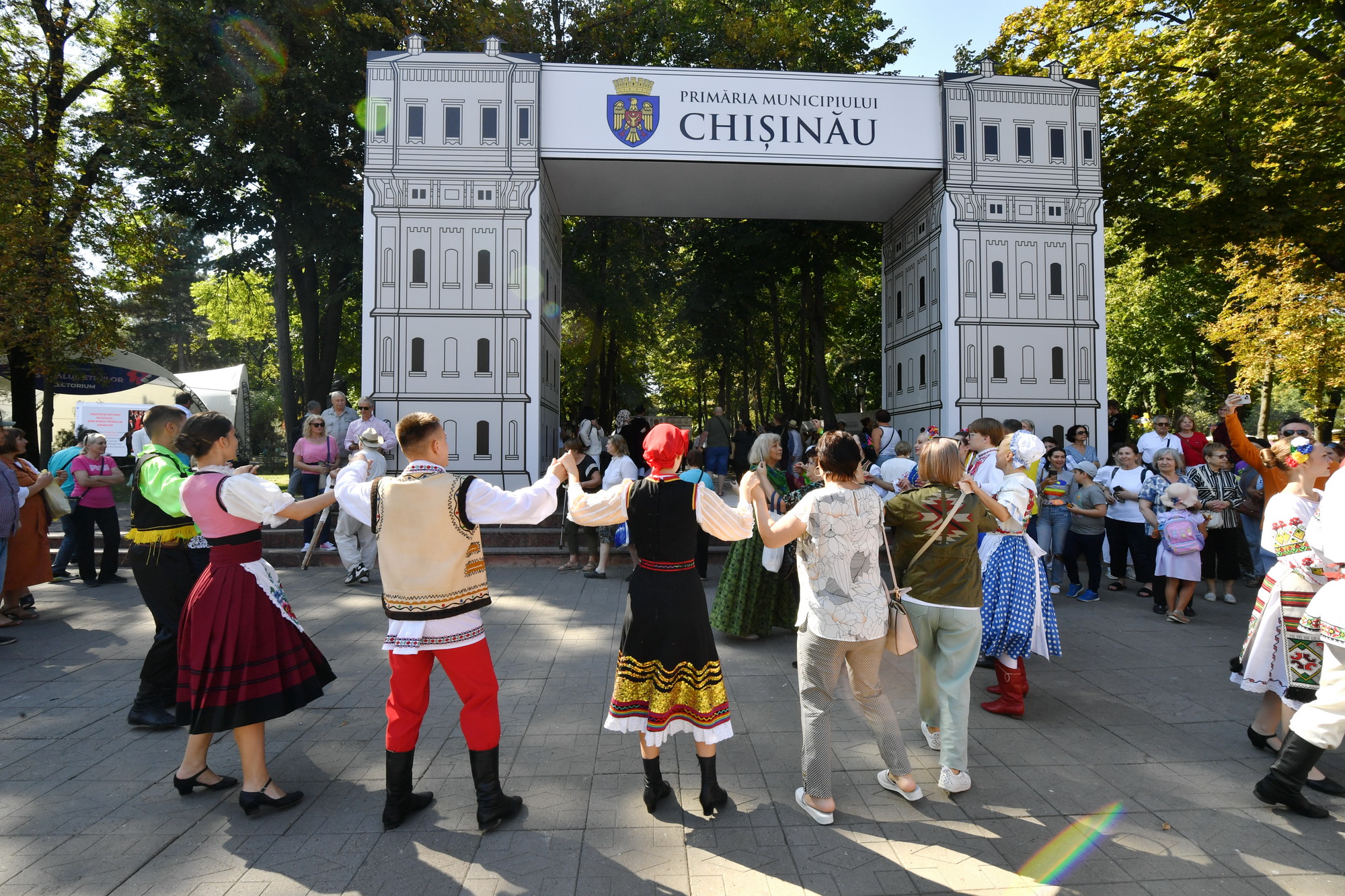 Fotoreportaj NM. La Chișinău a avut loc Festivalul etniilor, cu genericul „Unitate prin diversitate”