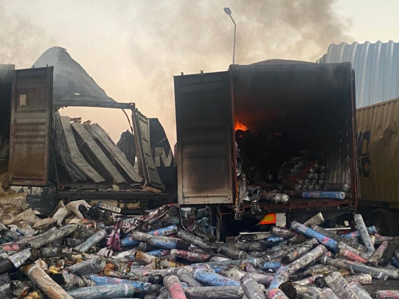 (ФОТО, ВИДЕО) Одесскую область снова атаковали дронами. Пострадали два человека