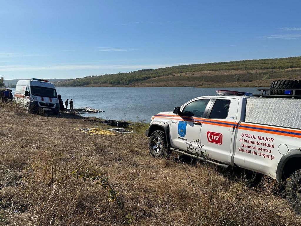 Măsuri speciale de protecție în zona lacului Hâbovăț din Anenii Noi. MAI: „Ar putea fi găsită componenta cu explozibil a rachetei prăbușite”