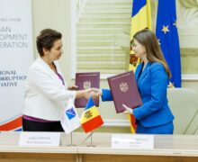 В Молдове смогут проверять активы чиновников за границей. Минюст подписал международный договор