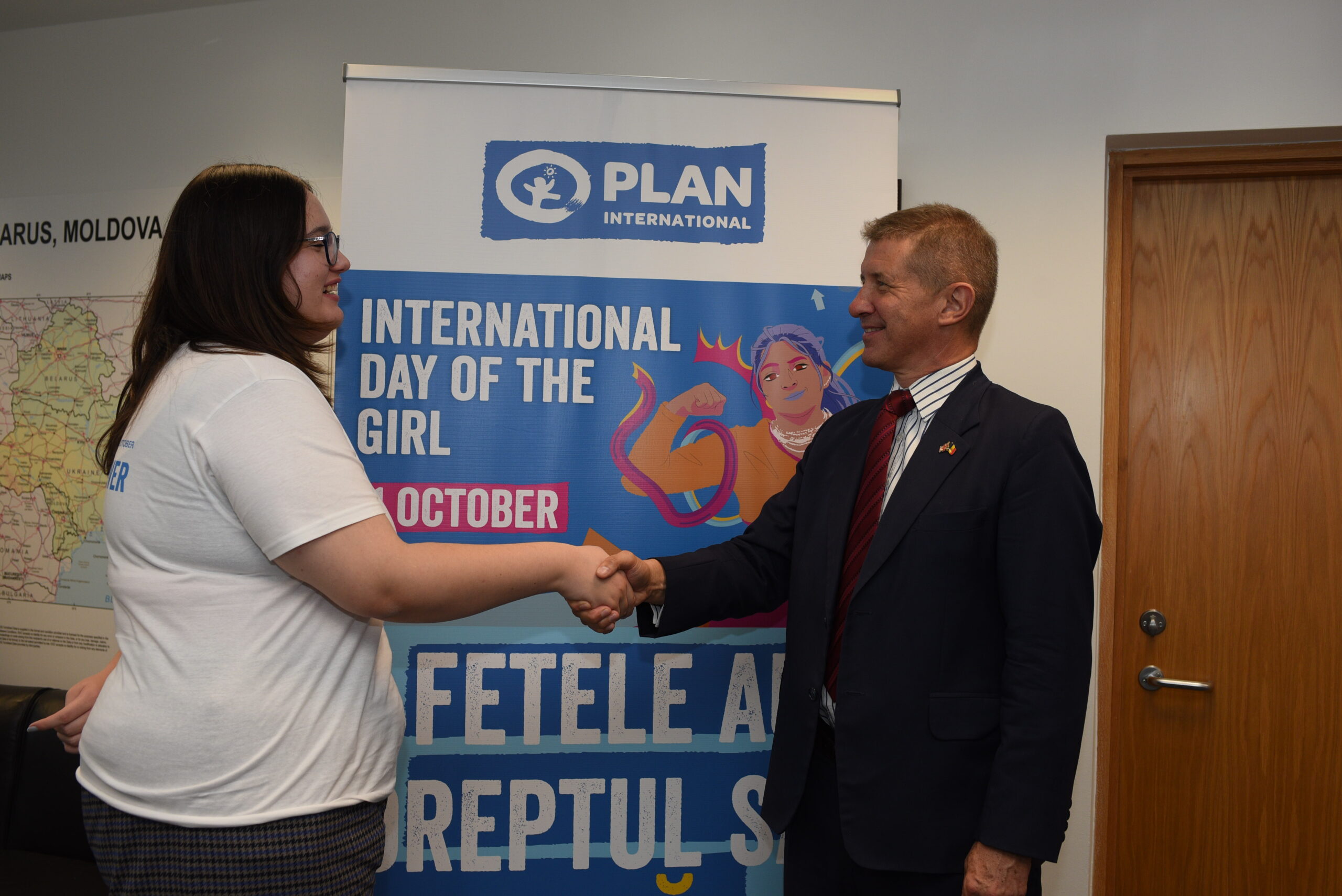 16-летняя активистка из Молдовы стала послом Великобритании в Международный День девочек