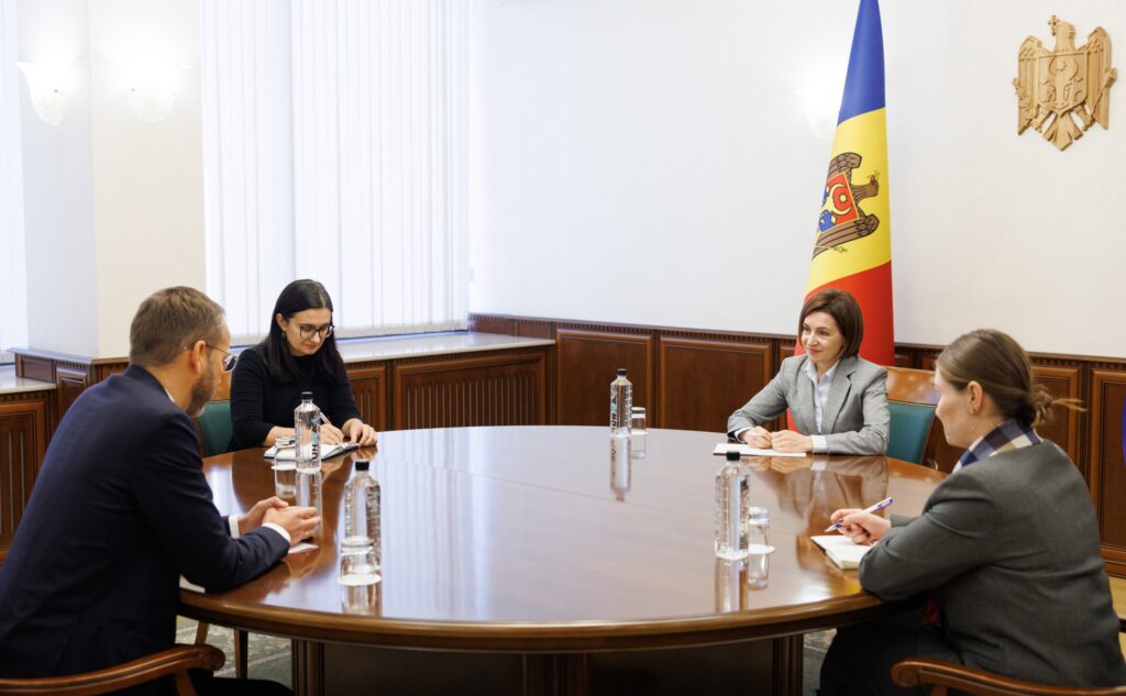 NM Espresso: как КС поставил под вопрос увольнение Стояногло, сможет ли Молдова выполнить требования ЕС, и что сказал Мажейкс