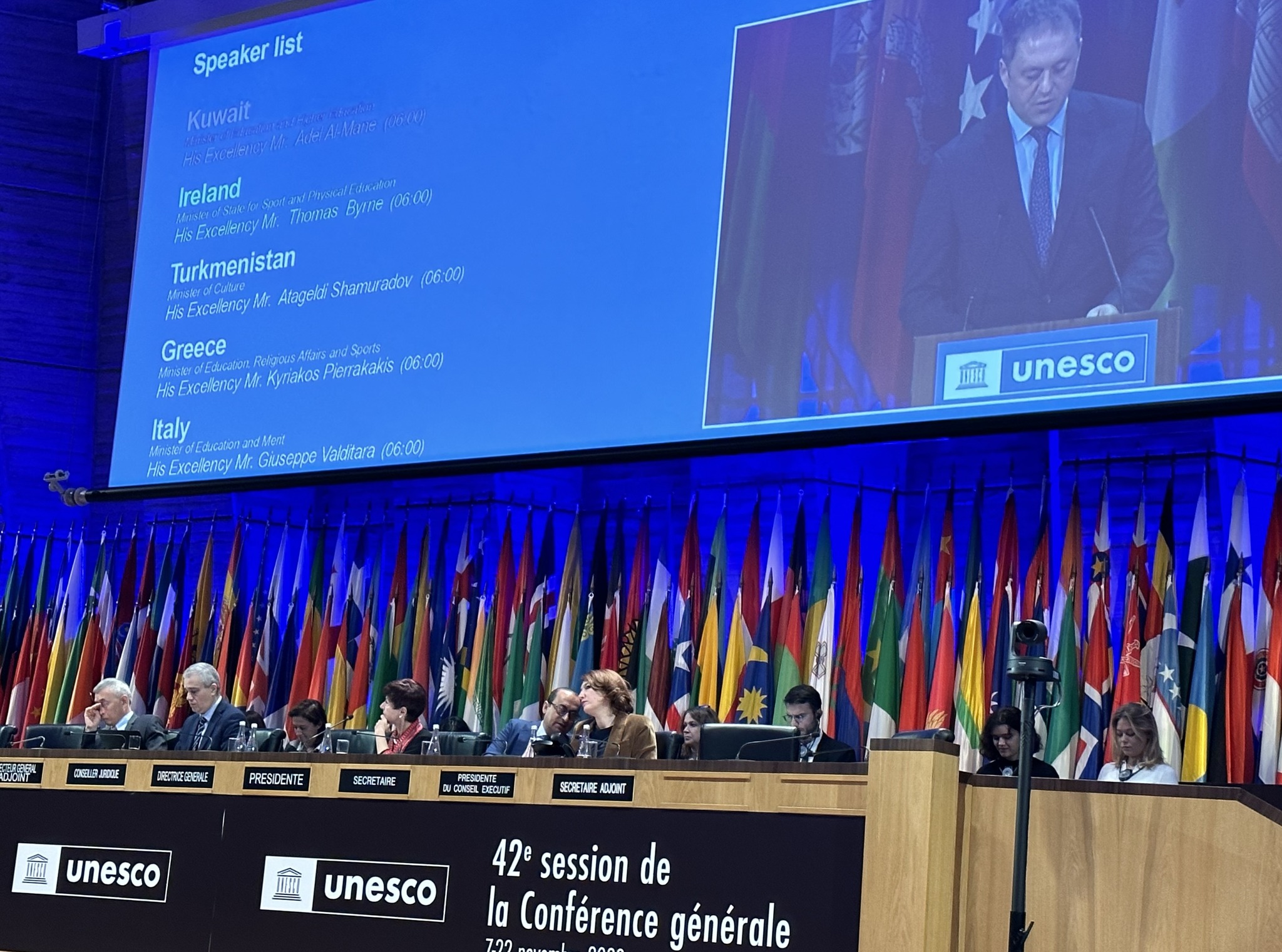 Ministrul Culturii participă la Adunarea Generală UNESCO de la Paris. Va susține un discurs în fața a 190 de delegații străine