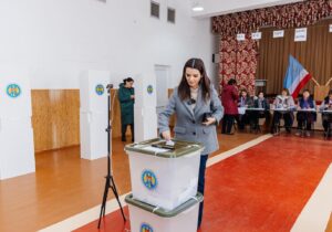 «Избирательная кампания проходила под жестким прессингом». Гуцул проголосовала во втором туре местных выборов