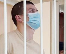 Путин помиловал убийцу студентки Веры Пехтелевой, приговоренного к 17 годам тюрьмы. Он участвовал в войне в Украине
