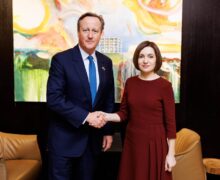 Новый министр иностранных дел Великобритании Дэвид Кэмерон посетил Кишинев после визита в Киев