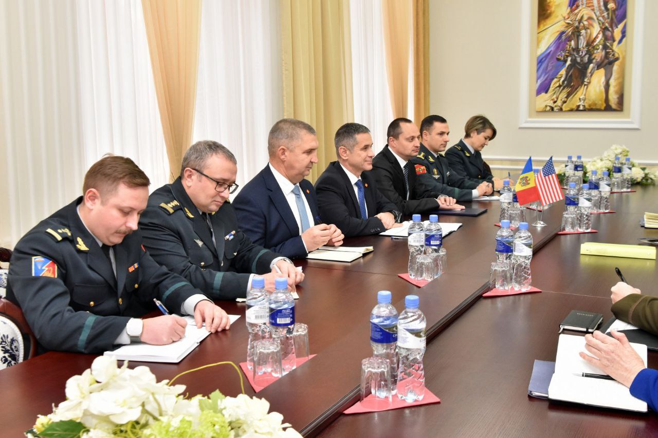 Носатый обсудил с послами США в Молдове и Румынии сотрудничество в области обороны