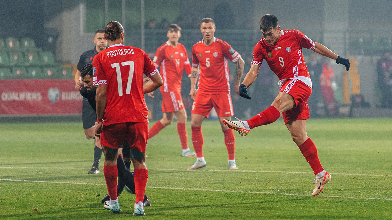 Молдова сыграла вничью с Албанией. Команда Moldindconbank поддержала на трибунах матч