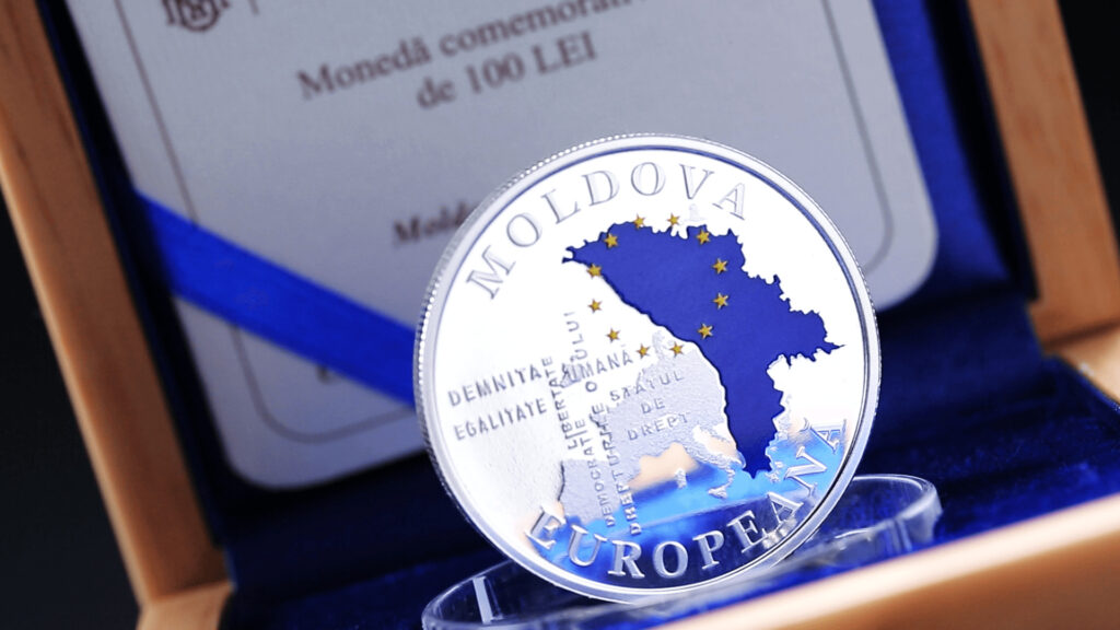 În Moldova va fi pusă în circulație o monedă de argint dedicată lansării negocierilor de aderare la UE