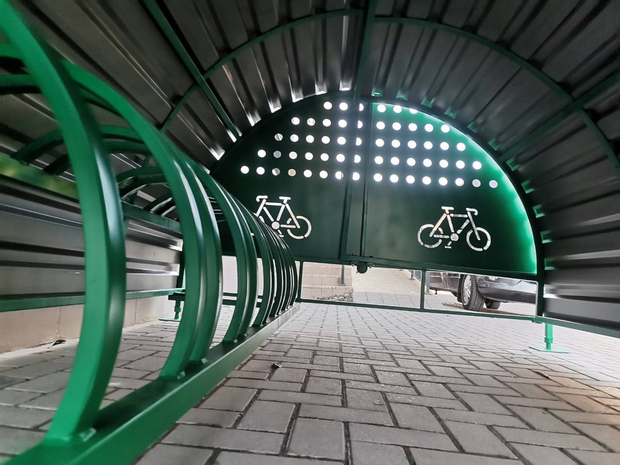 FOTO Parcări pentru biciclete, în sectorul Buiucani din Chișinău. Adresele unde  sunt amplasate
