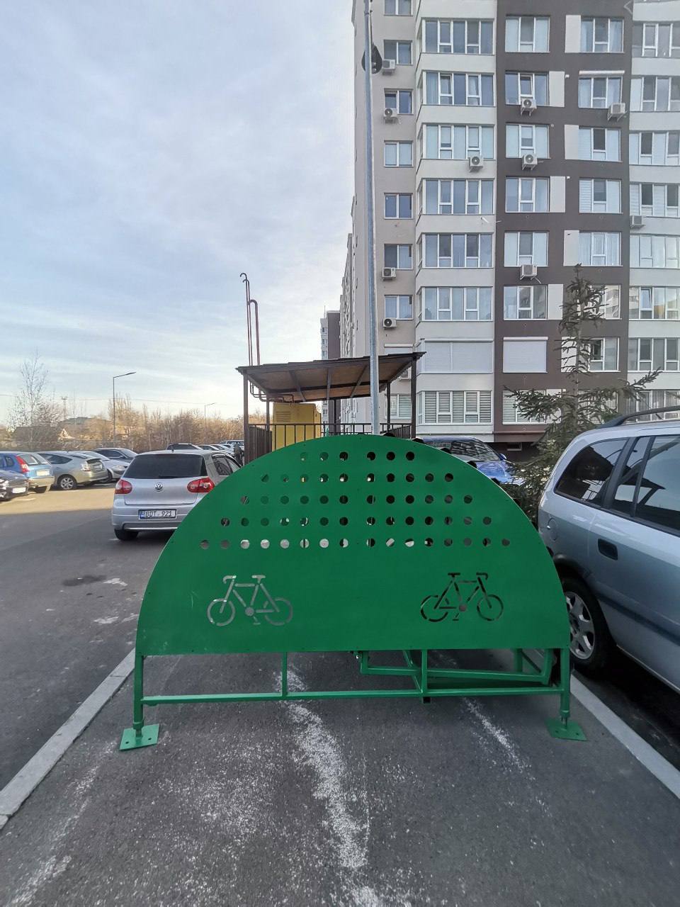 FOTO Parcări pentru biciclete, în sectorul Buiucani din Chișinău. Adresele unde  sunt amplasate