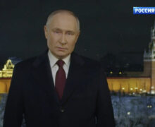 «Нам предстоит созидать будущее». Президент России рассказал о «милосердии» и «вере в отцов», поздравляя граждан с новым годом