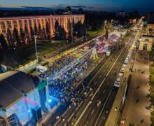 (ФОТО, ВИДЕО) Ярмарка, фейерверк и концерт. Мэрия Кишинева приглашает граждан встретить вместе новый год