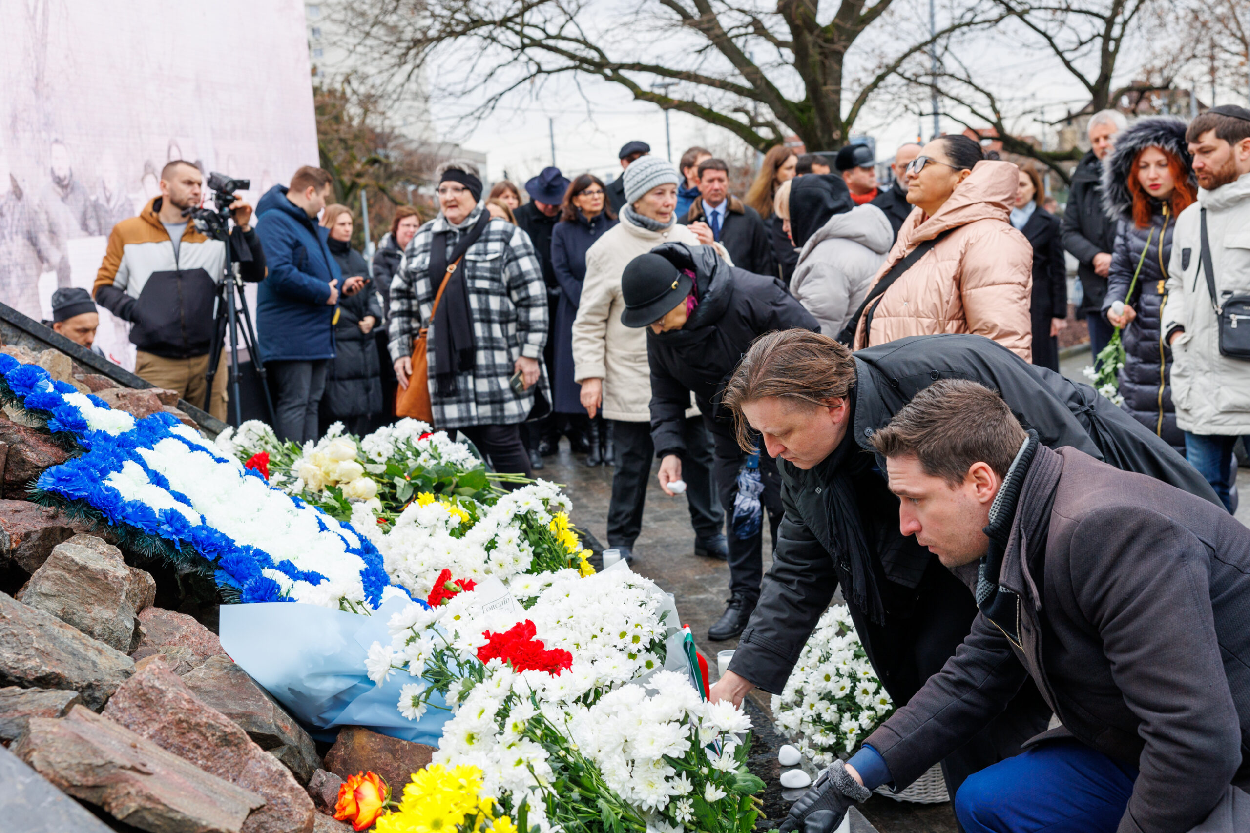 FOTO Victimele Holocaustului, comemorate la Chișinău. Președinta Maia Sandu: „Cerem iertare tuturor celor care au pătimit”